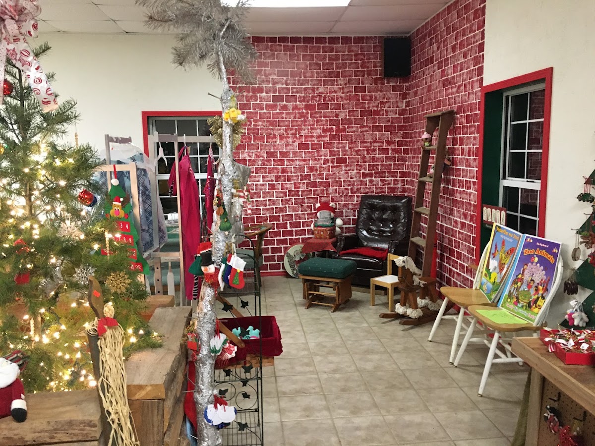 Alfeldt's Nursery & Christmas Tree Farm in Oakdale, Illinois