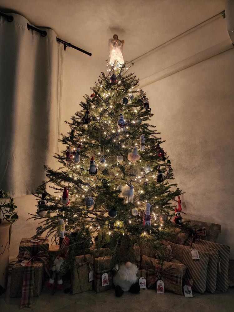 Anne's Treeland in Rego Park, New York