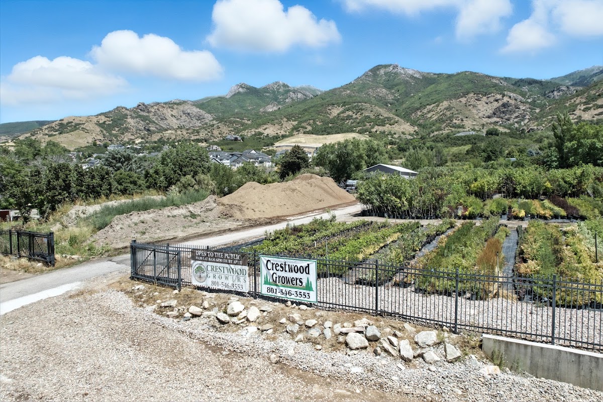 Crestwood Growers in Kaysville, Utah