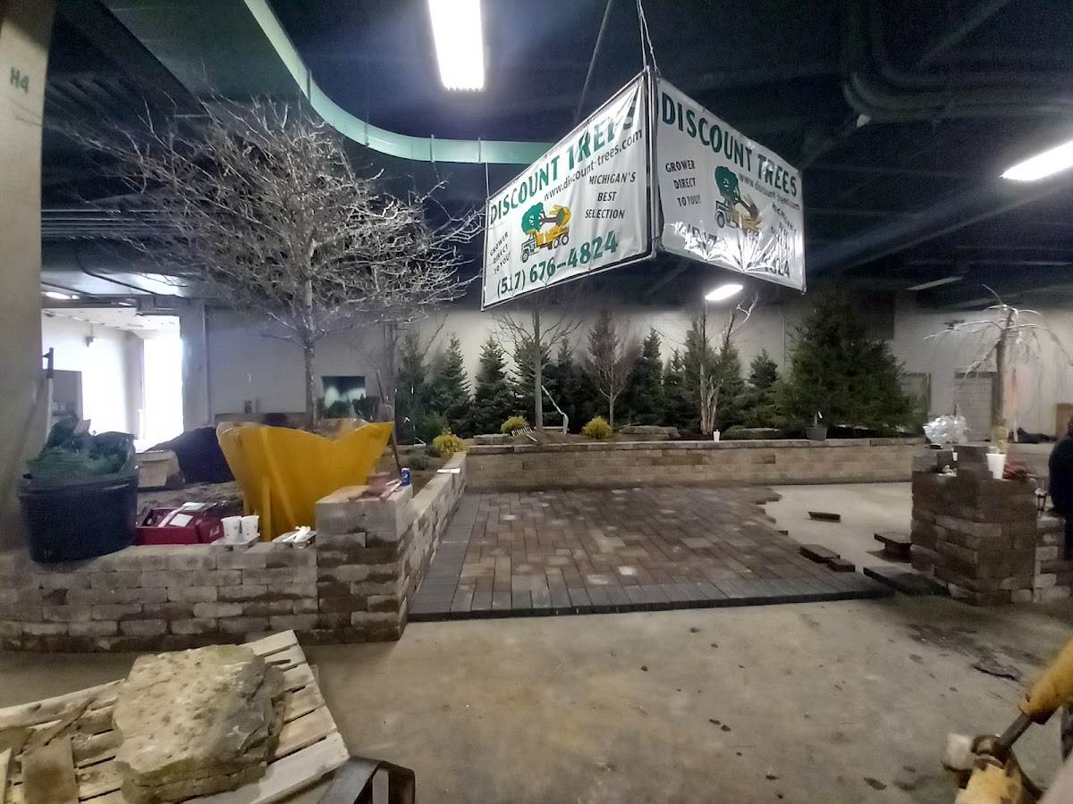 Discount Trees in Mason, Michigan