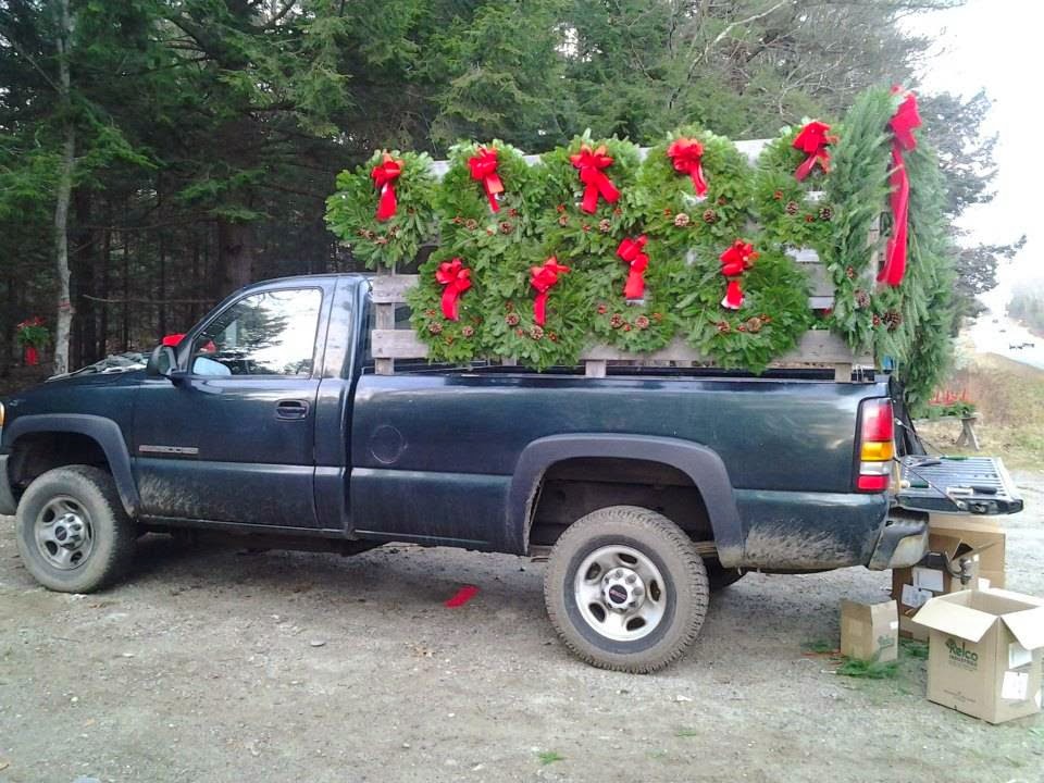McPhee's Wreaths in Woolwich, Maine