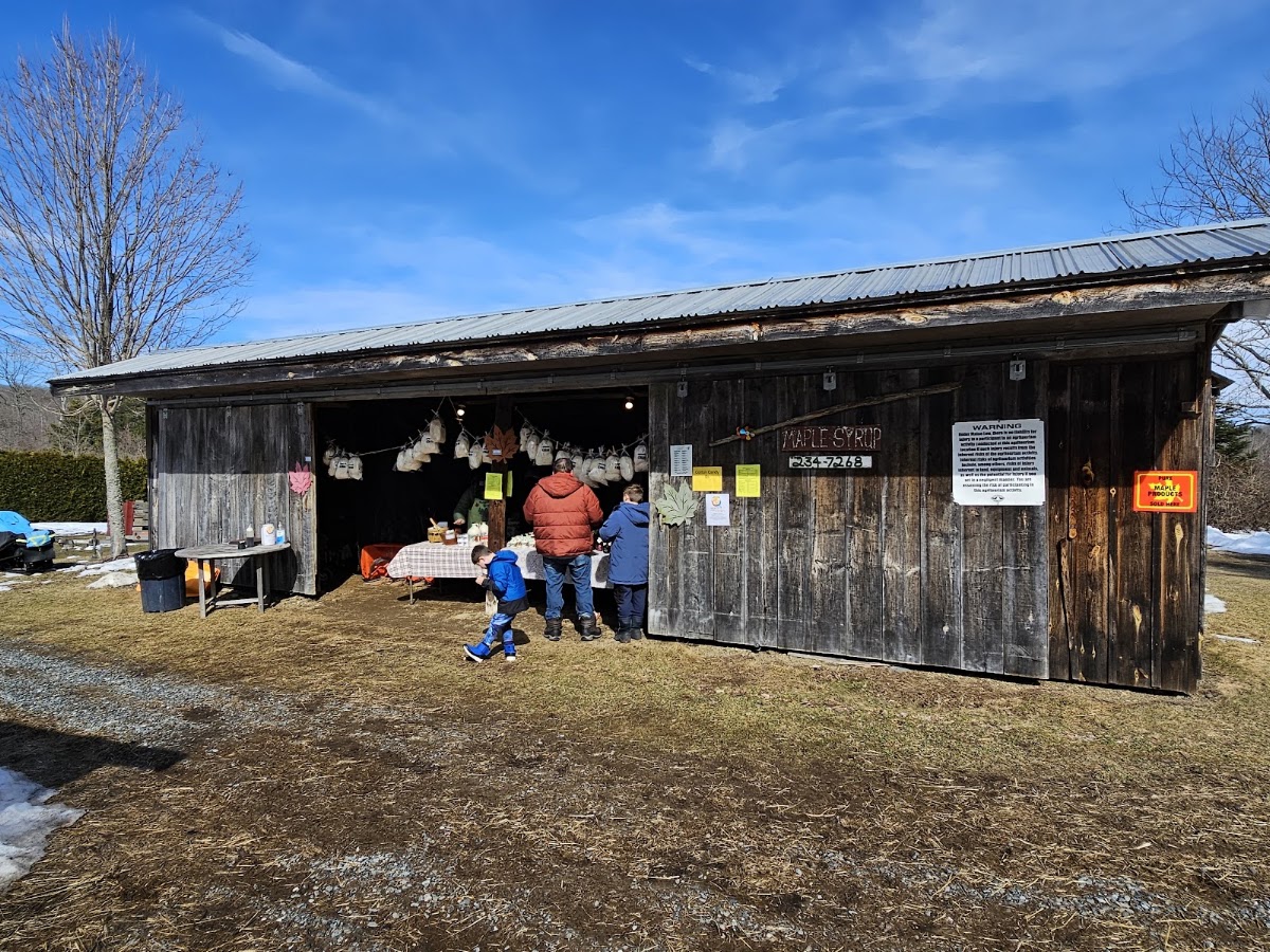 Nutkin Knoll Farm & sugarworks in Newburgh, Maine