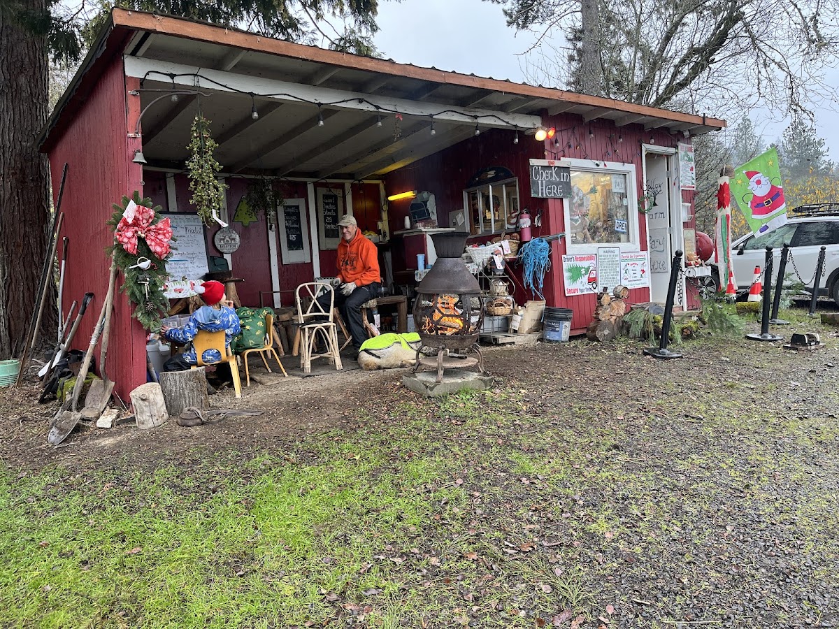 Sleepy Hollow Tree Farm in McMinnville, Oregon