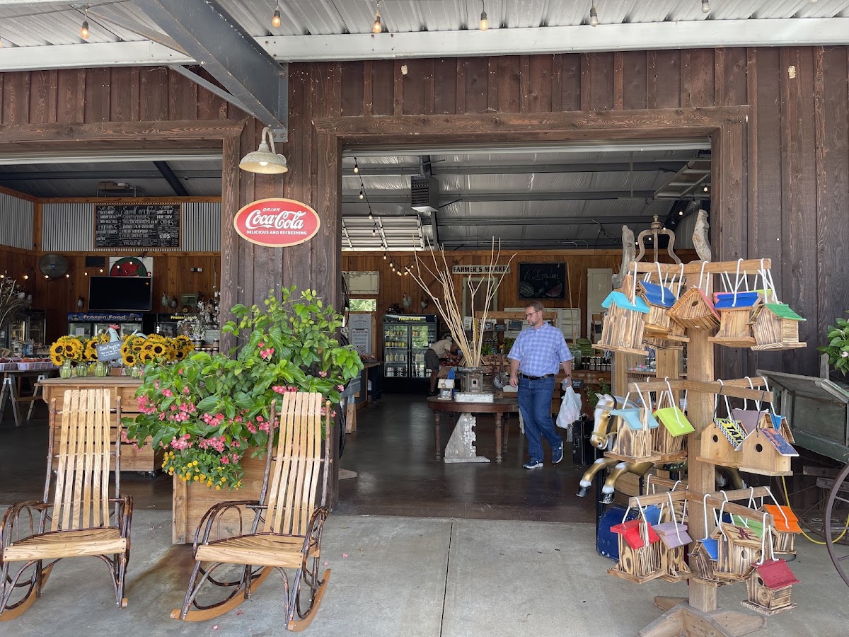 SweetCreek Farm Market in Pike Road, Alabama