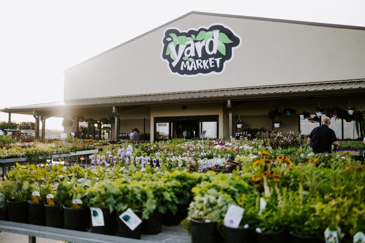 Yard Market in Omaha, Nebraska
